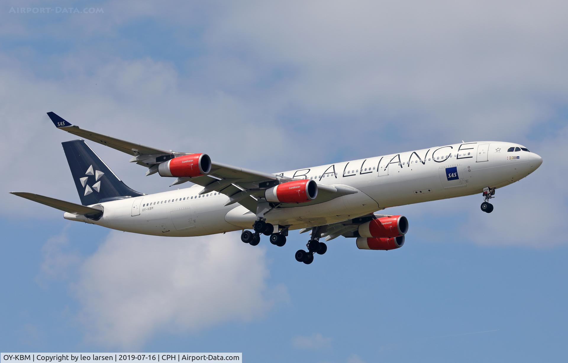 OY-KBM, 2002 Airbus A340-313X C/N 450, Copenhagen 16.7.2019 on final to R-04L