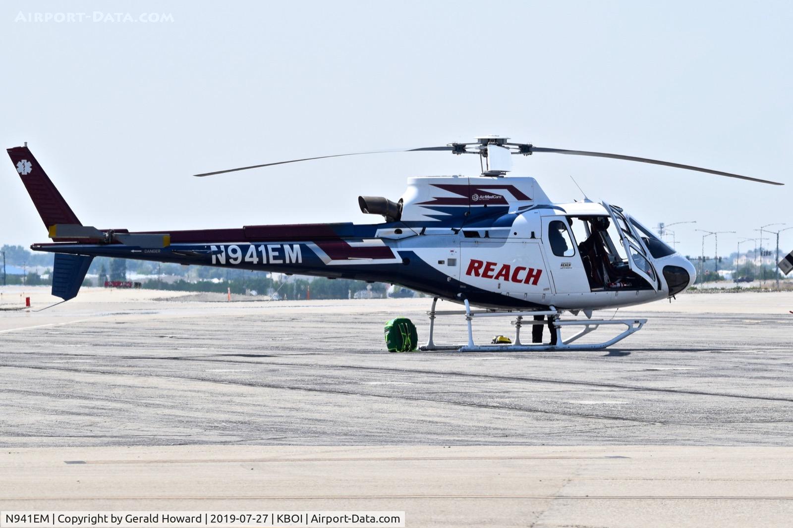 N941EM, 2014 Airbus Helicopters AS-350B-3 Ecureuil C/N 7854, Parked on the north GA ramp.