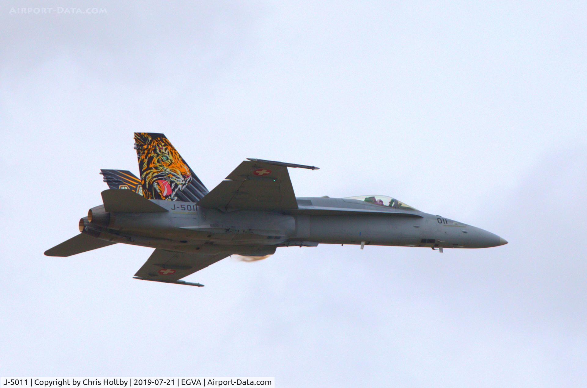 J-5011, McDonnell Douglas F/A-18C Hornet C/N 1351, Fast flypast during solo display by Swiss Hornet at RIAT 2019 RAF Fairford
