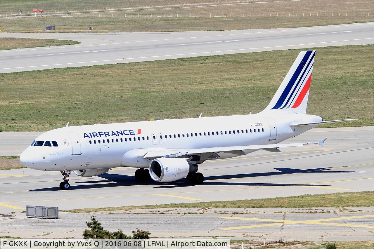F-GKXK, 2003 Airbus A320-214 C/N 2140, Airbus A320-214, Taxiing to holding point rwy 31R, Marseille-Provence Airport (LFML-MRS)