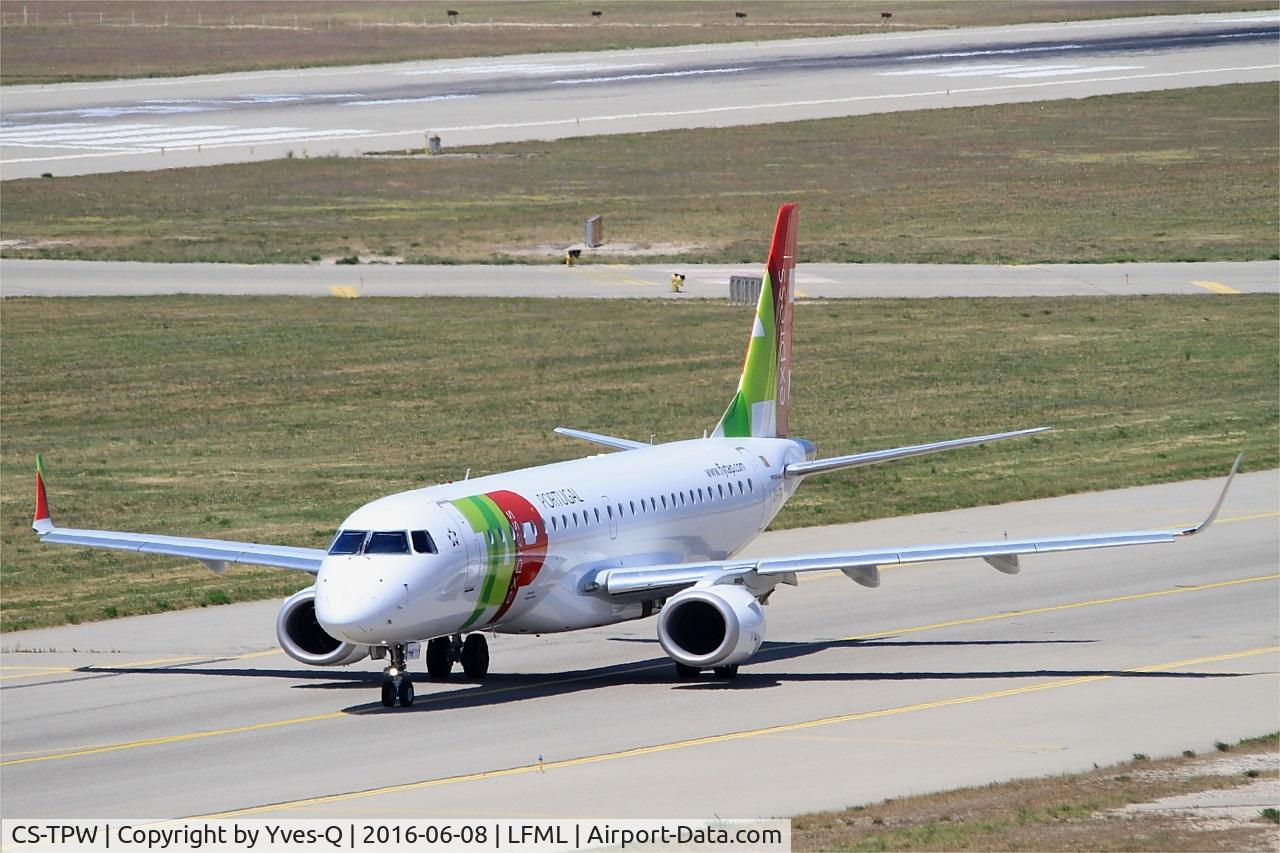 CS-TPW, 2012 Embraer 190LR (ERJ-190-100LR) C/N 19000550, Embraer ERJ-190LR, Taxiing to holding point rwy 31R, Marseille-Provence Airport (LFML-MRS)