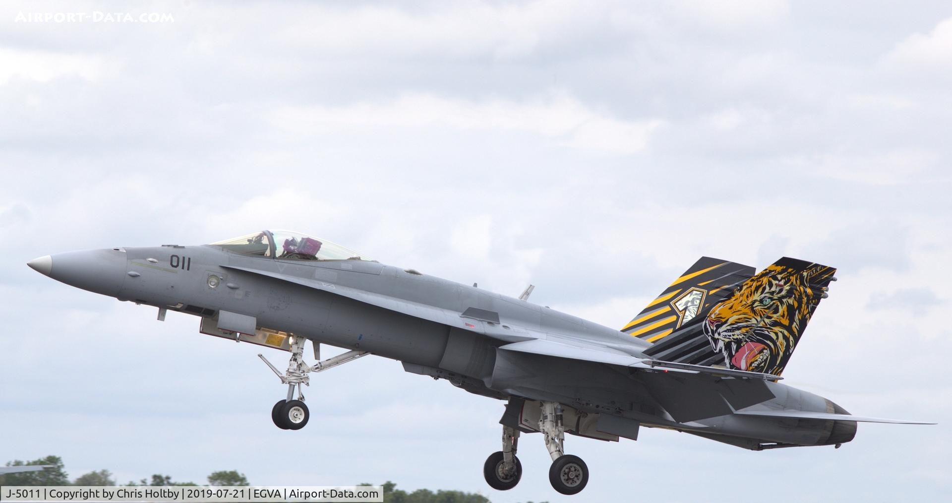J-5011, McDonnell Douglas F/A-18C Hornet C/N 1351, Landing after exc. solo display at RIAT 2019 Fairford