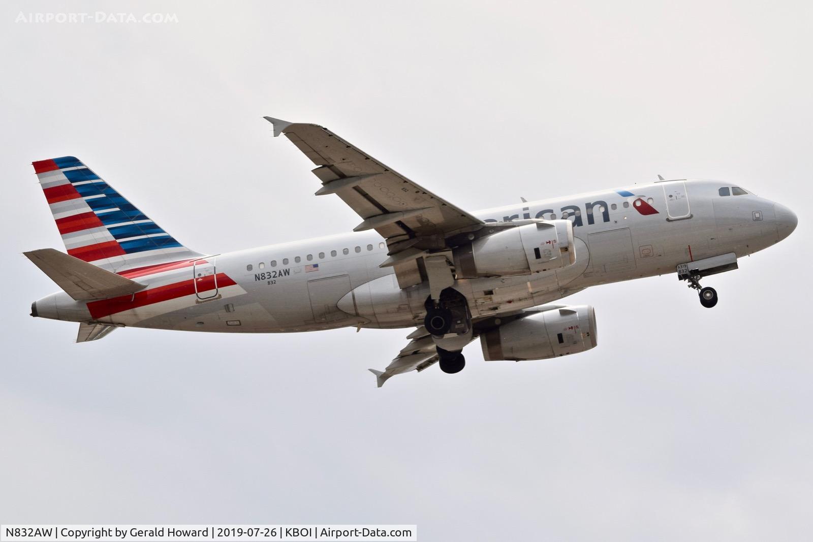 N832AW, 2001 Airbus A319-132 C/N 1643, Departing BOI.