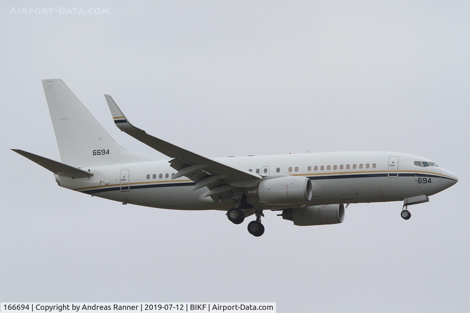166694, 2010 Boeing C-40A Clipper C/N 40573, US Navy Boeing C-40A