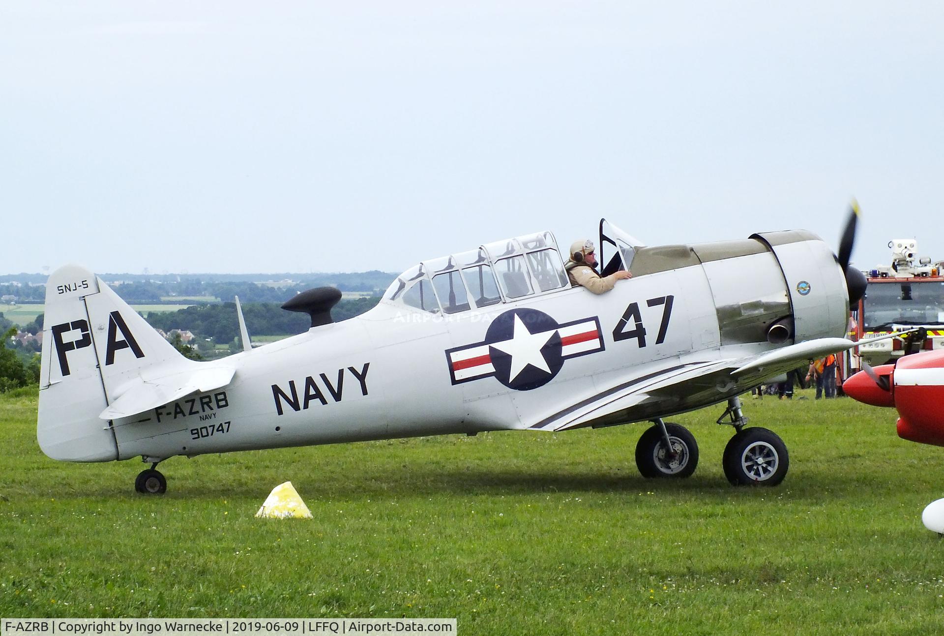 F-AZRB, North American SNJ-5 Texan Texan C/N 88-17955, North American SNJ-5 (T-6) Texan at the Meeting Aerien 2019, La-Ferte-Alais