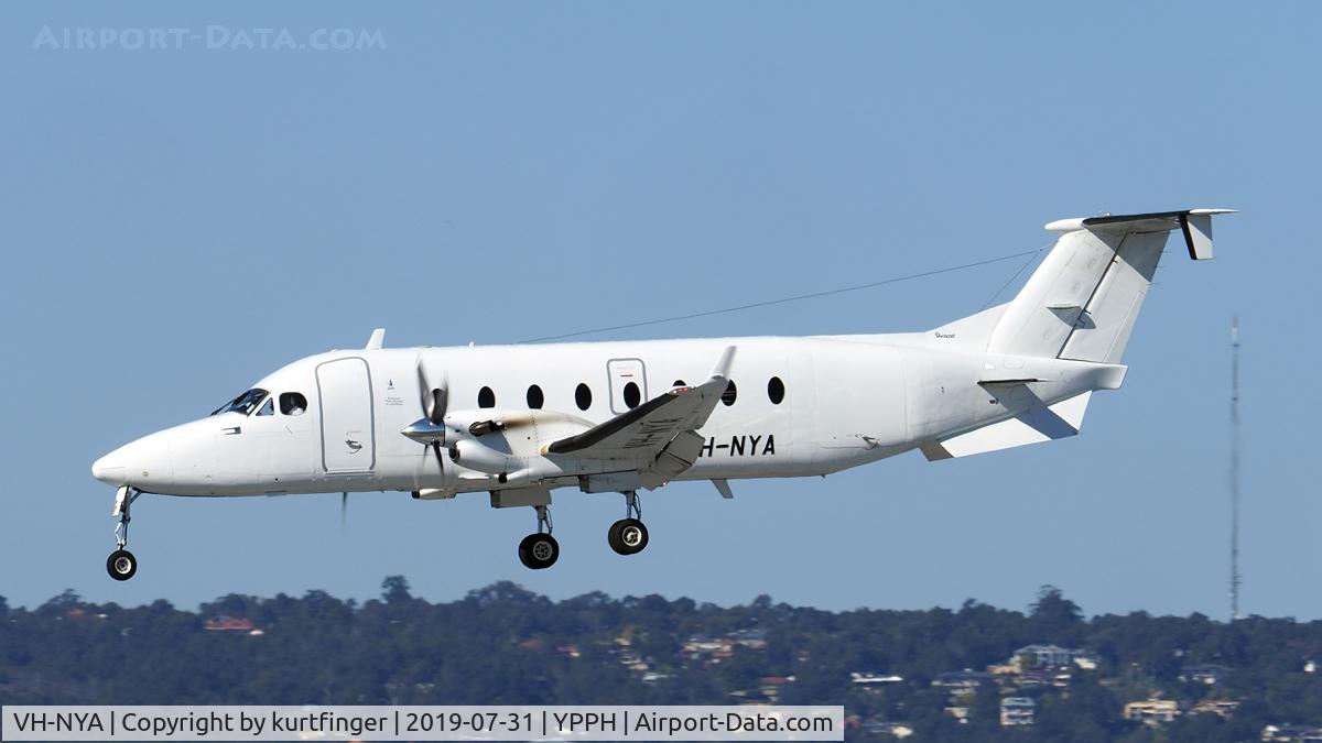 VH-NYA, 1991 Beech 1900D C/N UE-4, Beech 1900D. Nantay VH-NYA final runway 03 YPPH 310719