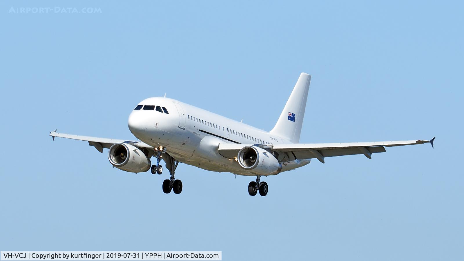 VH-VCJ, 2011 Airbus A319-132 C/N 1880, Airbus A319-132. Skytraders VH-VCJ final runway 03  YPPH 310719.