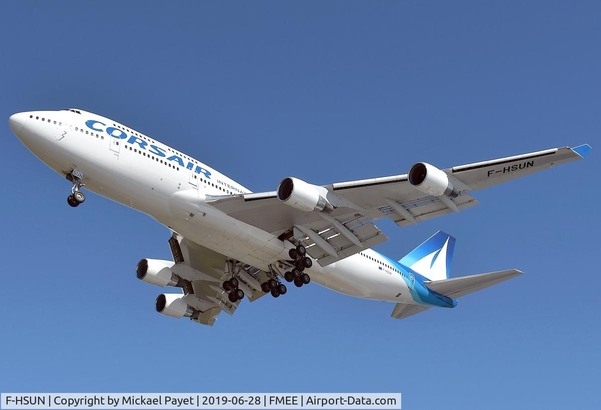 F-HSUN, 1993 Boeing 747-422 C/N 26880, Landing rwy 14