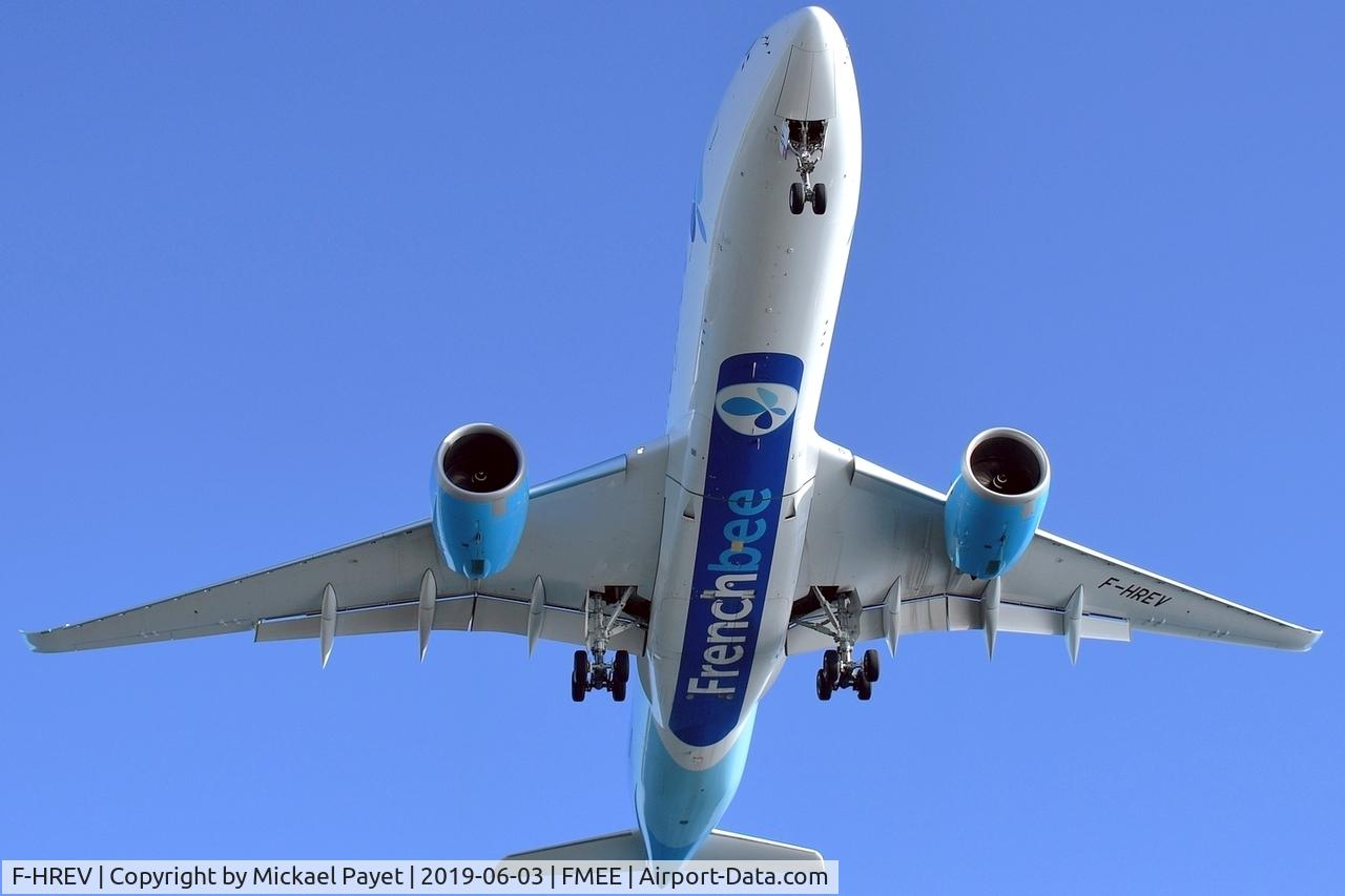 F-HREV, 2017 Airbus A350-941 C/N 193, Landing rwy 14
