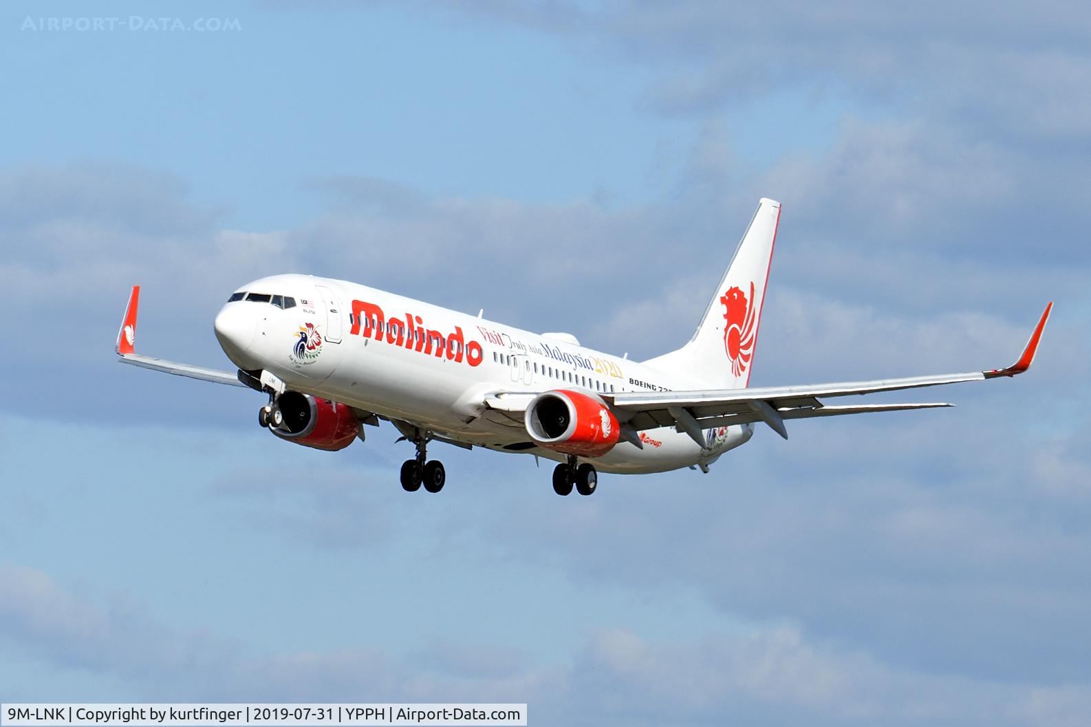 9M-LNK, 2013 Boeing 737-900/ER C/N 38737, Boeing 737-900ER. Malindo 9M-LNK, final runway 03 YPPH 310719.