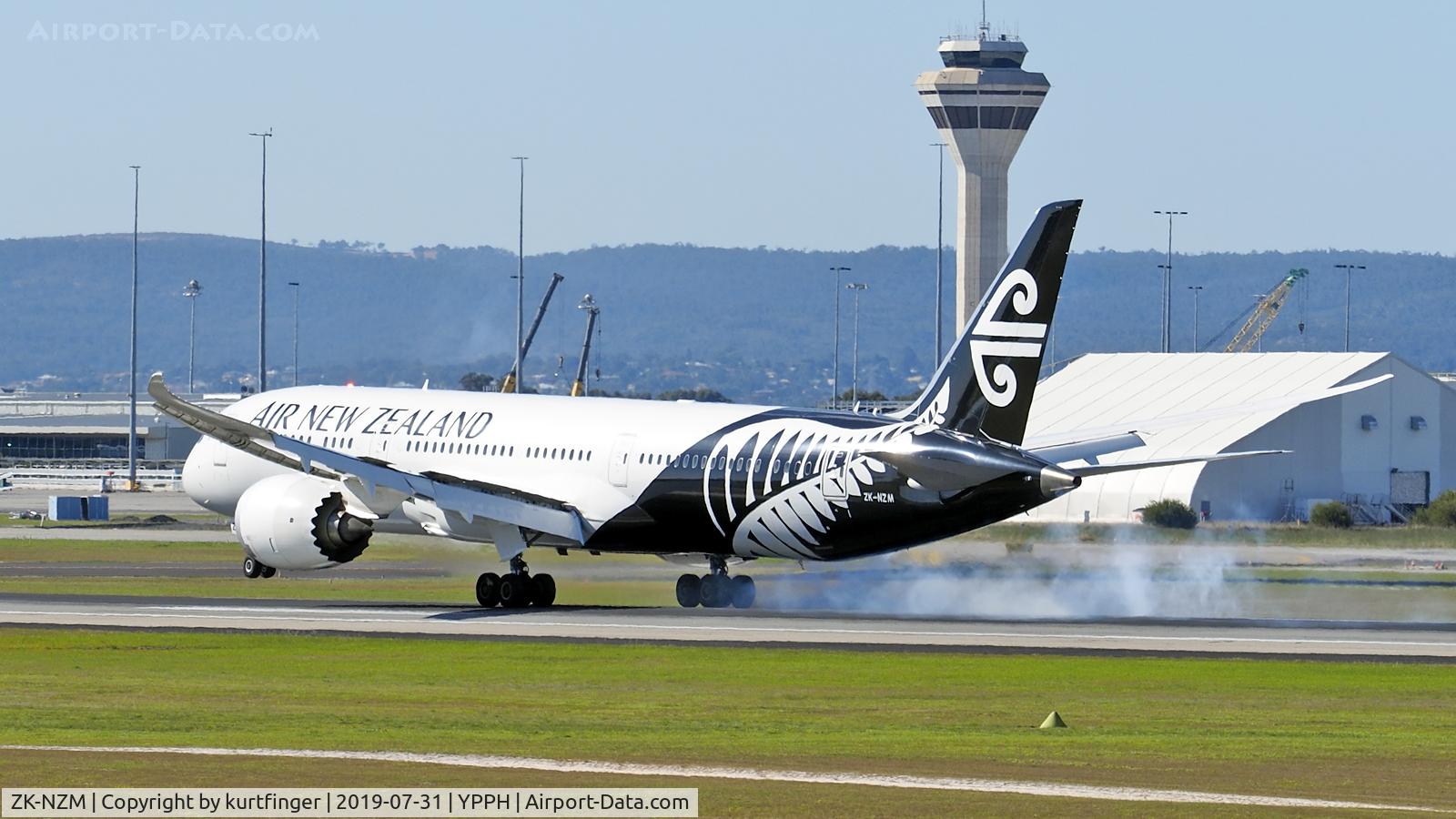 ZK-NZM, 2017 Boeing 787-9 Dreamliner Dreamliner C/N 38180, Boeing 787-9. Air New Zealand ZK-NZM runway 03 YPPH 310719.