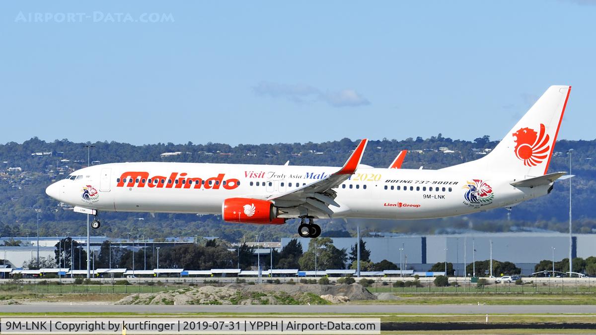 9M-LNK, 2013 Boeing 737-900/ER C/N 38737, Boeing 737-900ER. Malindo 9M-LNK, runway 03 YPPH 310719.