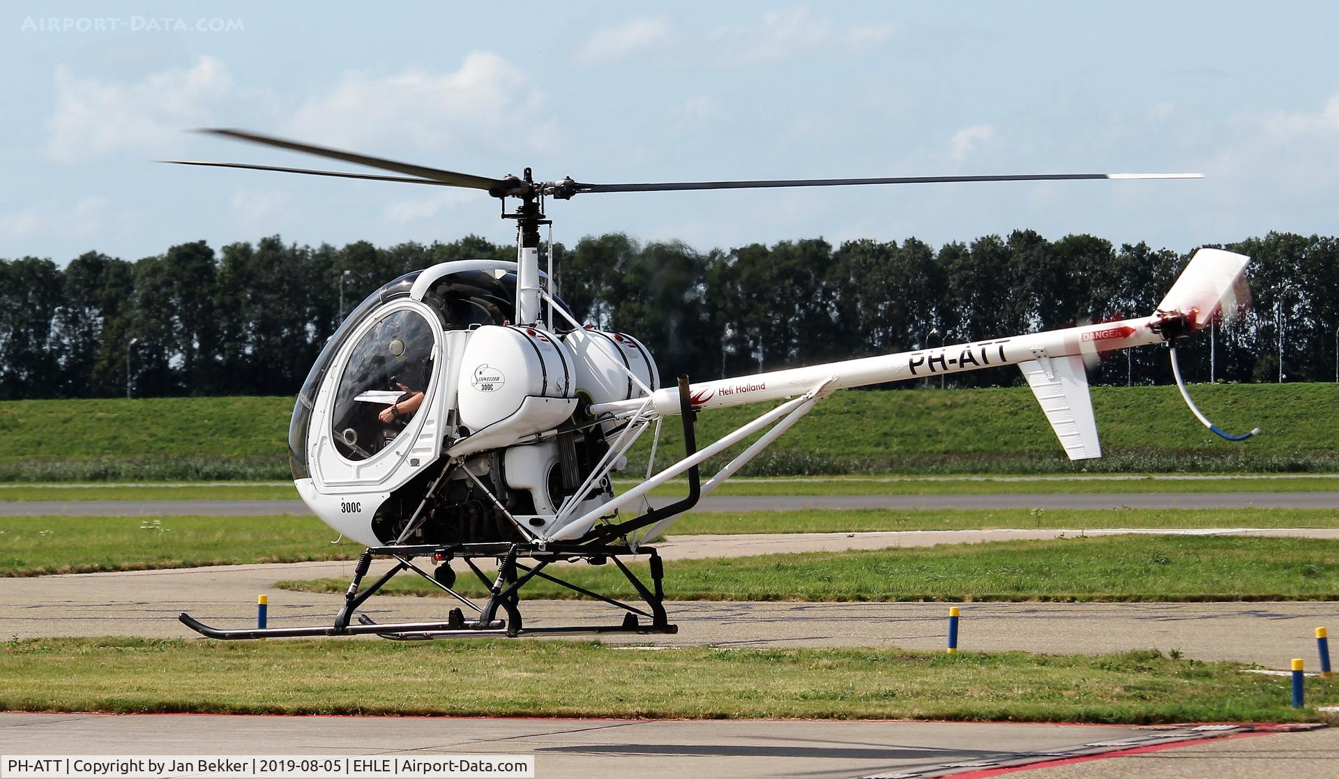 PH-ATT, Schweizer 300C C/N S1787, Lelystad Airport