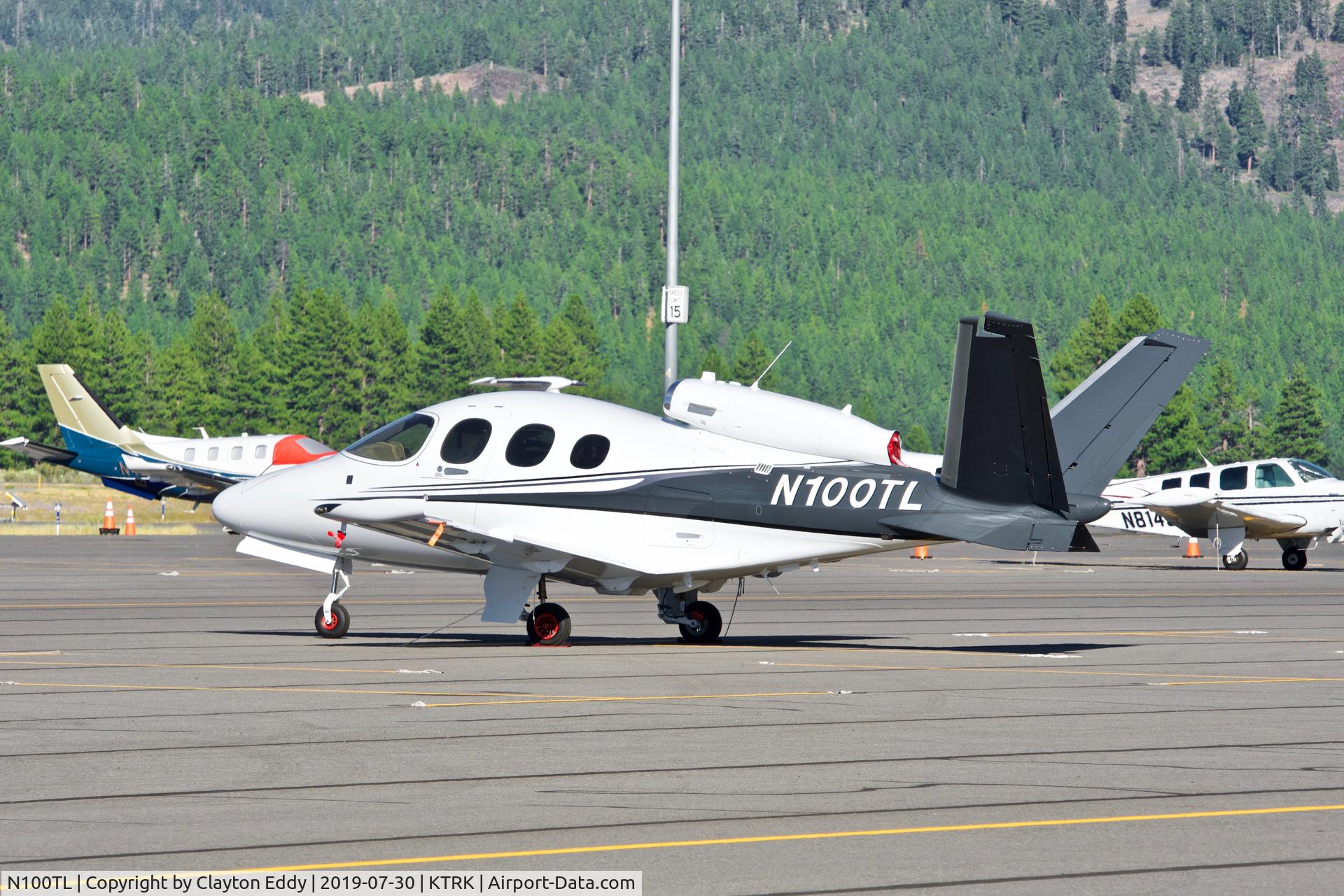 N100TL, 2018 Cirrus SF-50 Vision C/N 0079, Truckee Airport California 2019.