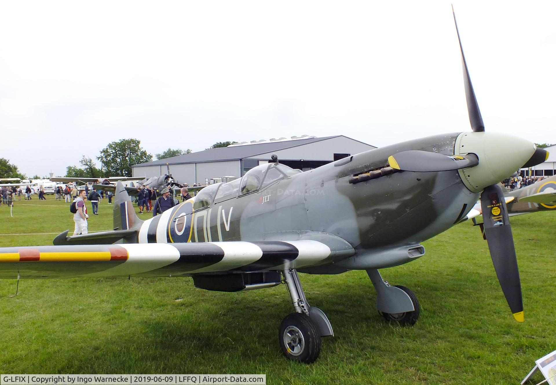 G-LFIX, 1944 Supermarine 509 Spitfire LF.IX (T.IX) C/N CBAF.8463, Supermarine Spitfire LF IX (T IX) at the Meeting Aerien 2019, La-Ferte-Alais