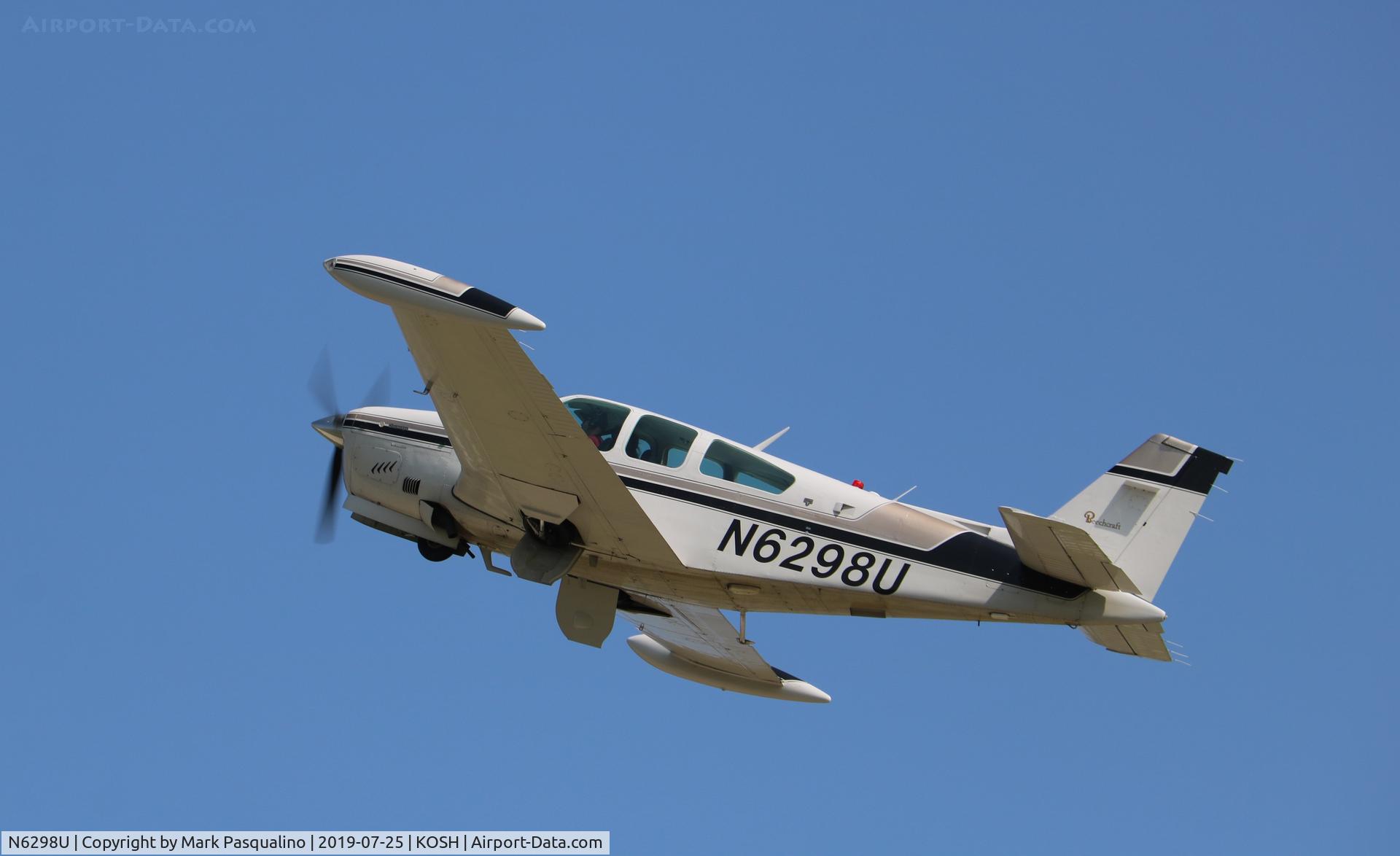 N6298U, 1982 Beech F33A Bonanza C/N CE-995, Beech F33A