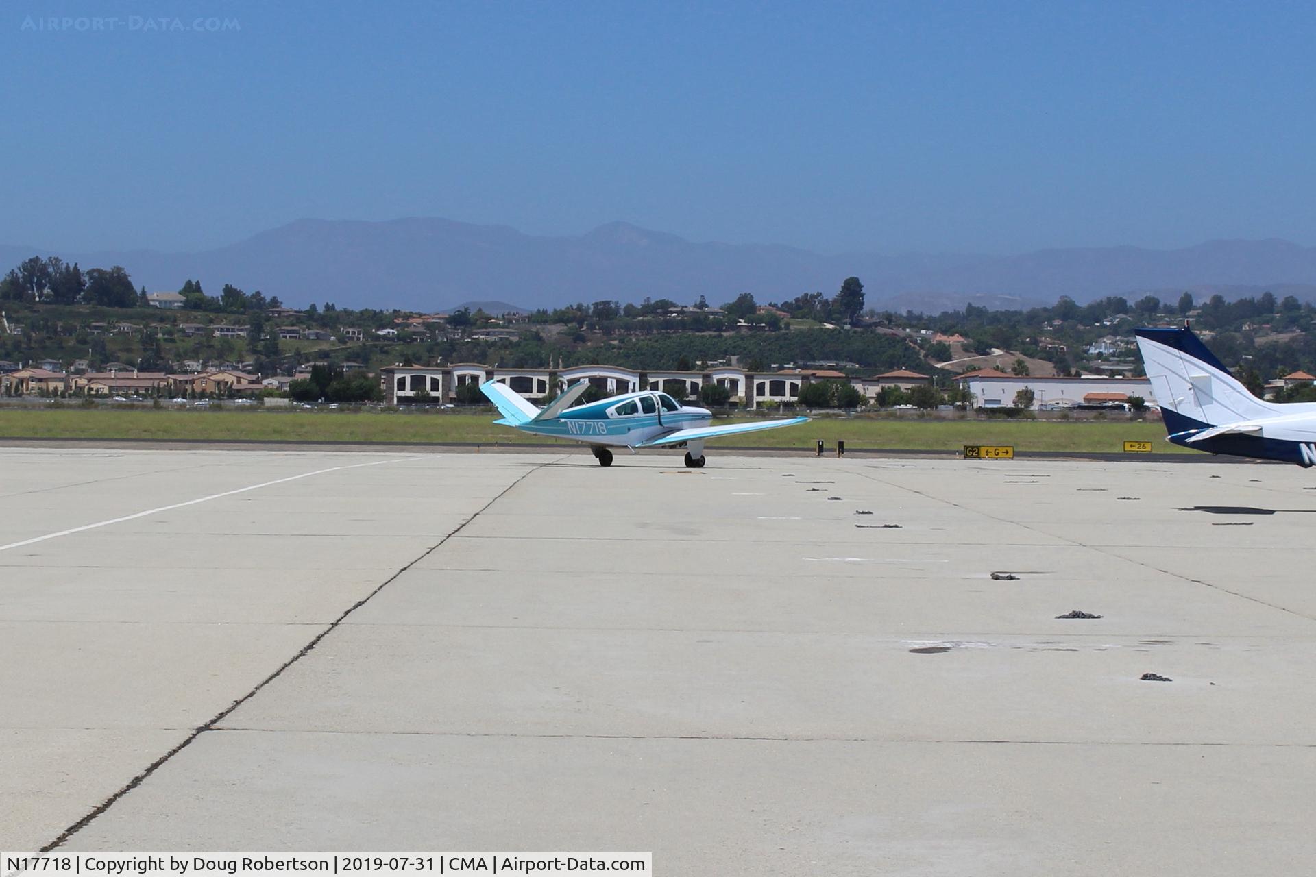 N17718, 1977 Beech V35B Bonanza C/N D-9998, 1977 Beech V35B BONANZA, Continental IO-520-B 285 Hp, taxi