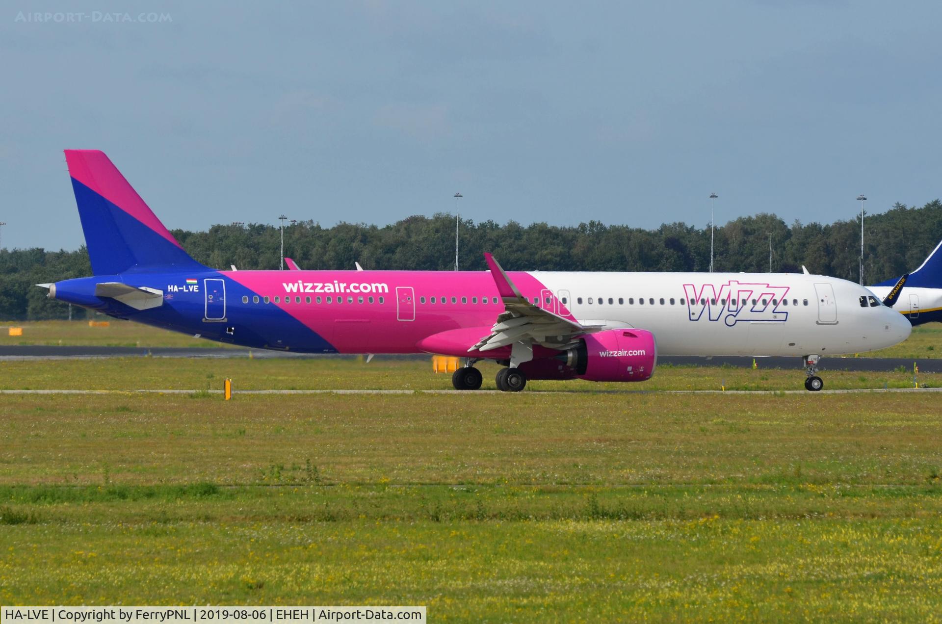 HA-LVE, 2019 Airbus A321-271NX C/N 8941, Delivered a little over a week ago, Wizz A321N