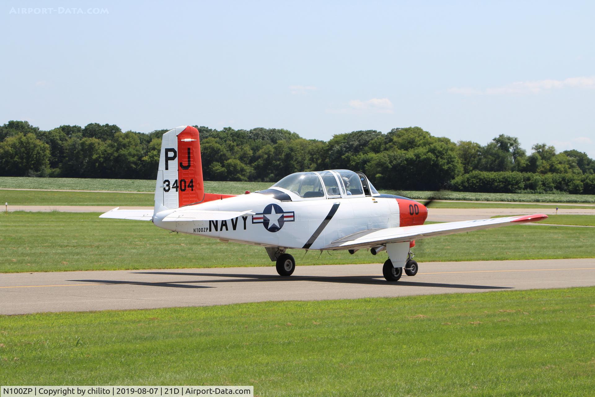 N100ZP, 1955 Beech D-45 (T-34B) Mentor C/N BG-4, Taxiing to runway 32 at Lake Elmo.