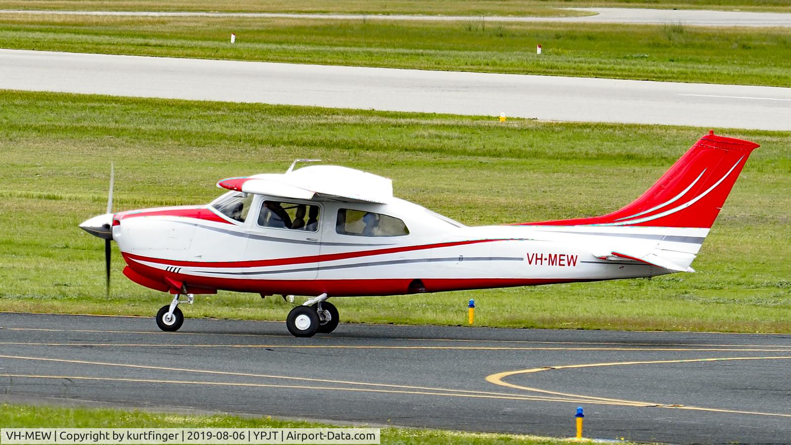 VH-MEW, 1973 Cessna 210L Centurion C/N 210-59981, Cessna 210L Centurion II. VH-MEW. YPJT 060819.