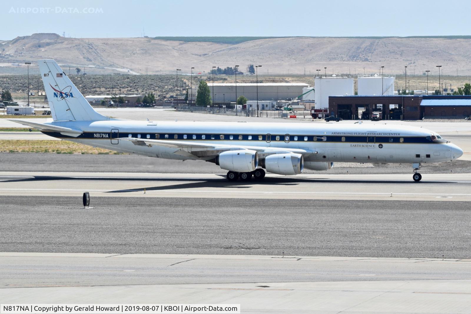 N817NA, 1969 Douglas DC-8-72 C/N 46082, Take off run on RWY 28R.