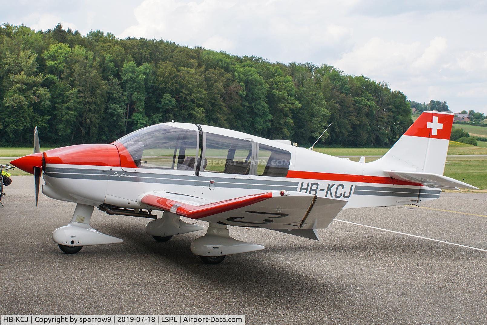 HB-KCJ, 1989 Robin DR-400-140B Major Major C/N 1916, At Langenthal-Bleienbach airfield