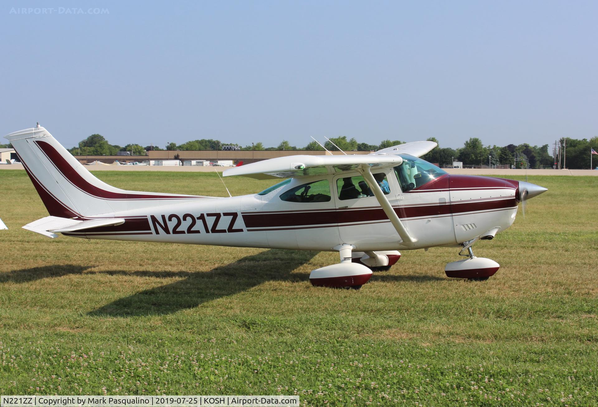 N221ZZ, 1975 Cessna 182P Skylane C/N 18264074, Cessna 182P