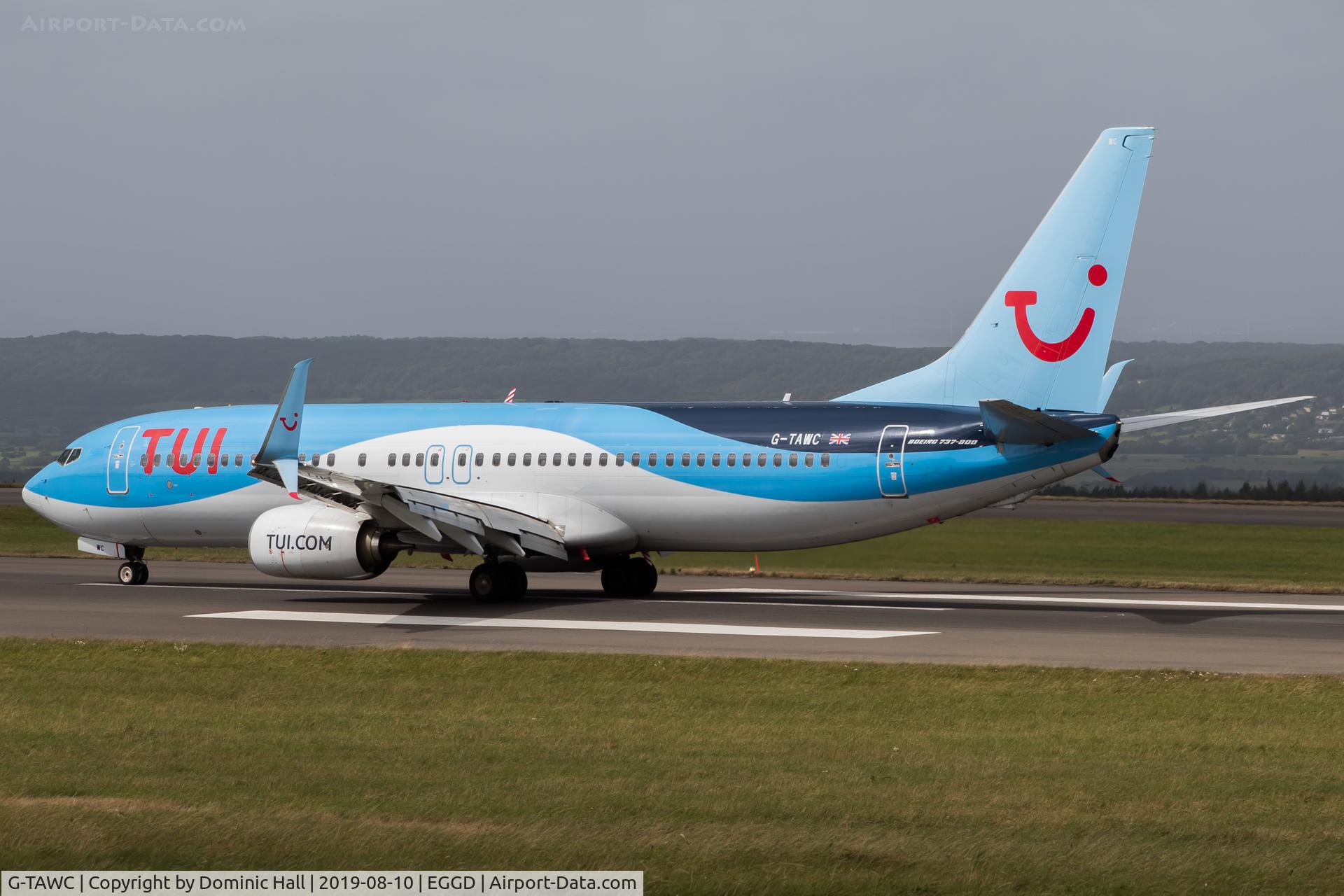 G-TAWC, 2012 Boeing 737-8K5 C/N 39922, Landing RWY 27