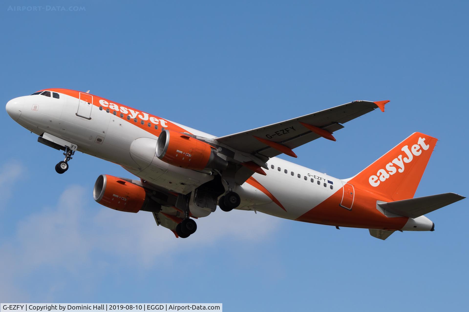 G-EZFY, 2010 Airbus A319-111 C/N 4418, Departing RWY 27