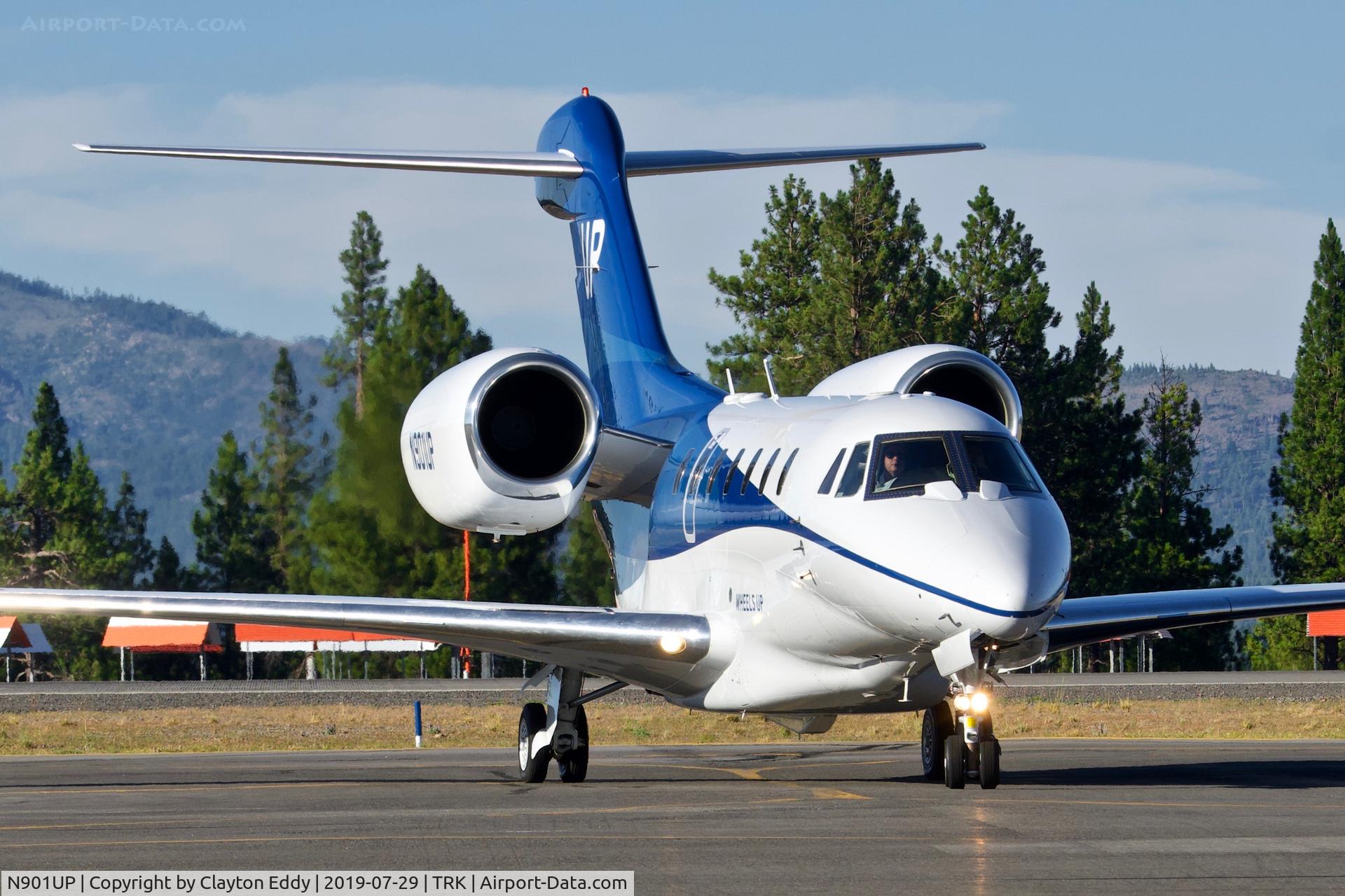 N901UP, 2000 Cessna 750 Citation X Citation X C/N 750-0137, Truckee Airport California 2019.