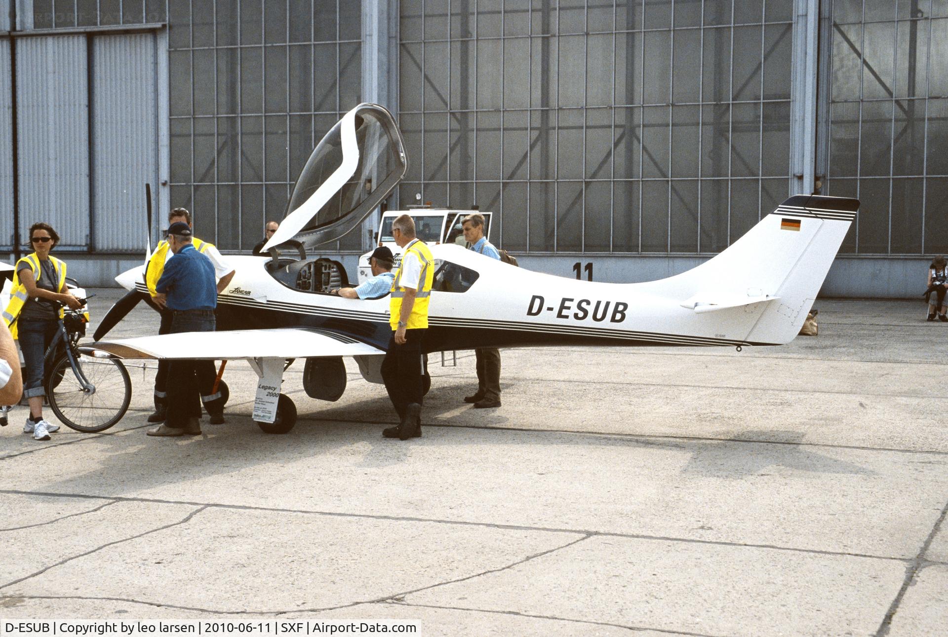 D-ESUB, Lancair Legacy 2000 C/N L2K-183, Berlin Air Show 11.6.2010