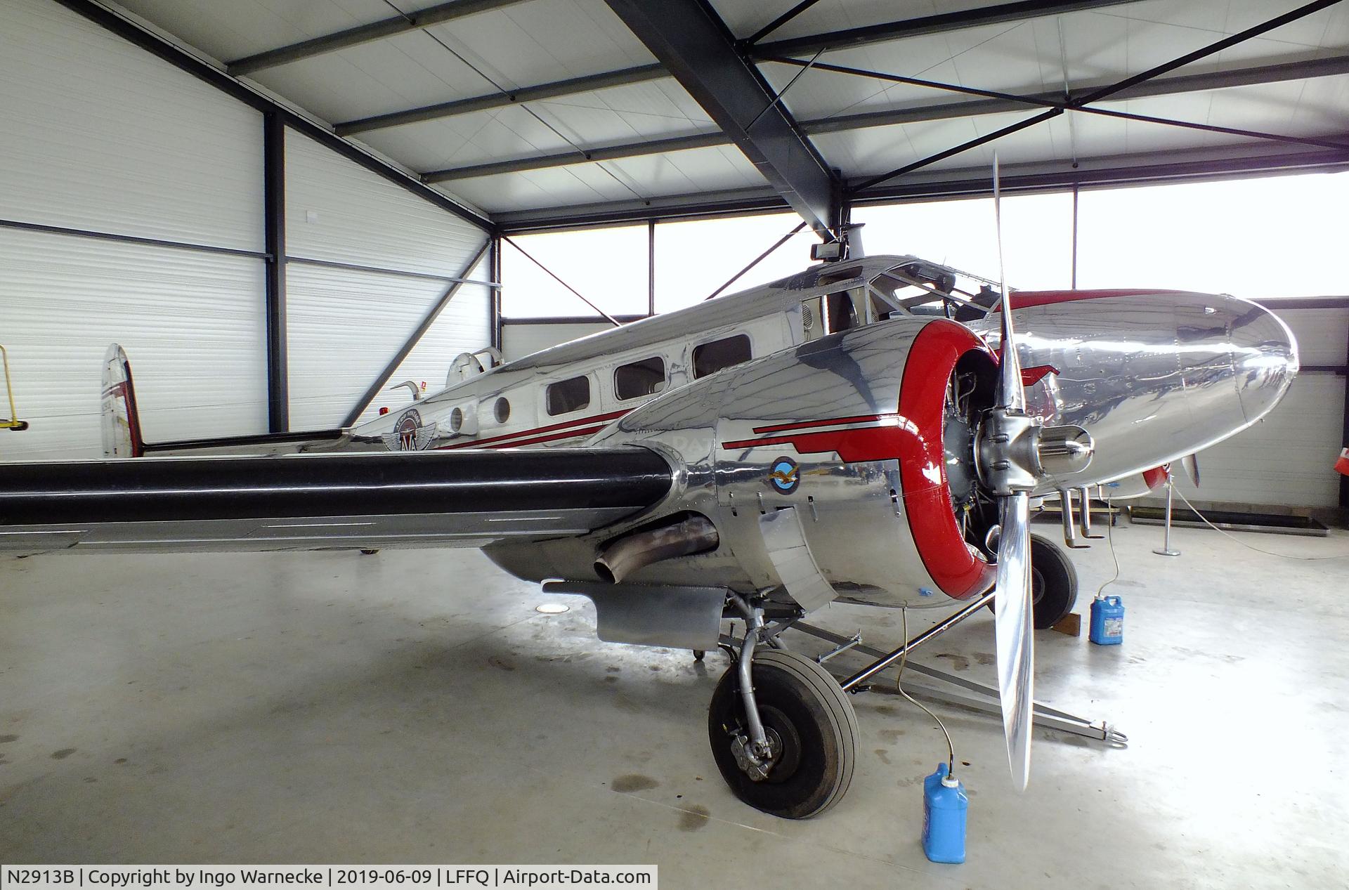 N2913B, 1953 Beech D18S C/N A-963, Beechcraft D18S Twin Beech at the Meeting Aerien 2019, La-Ferte-Alais