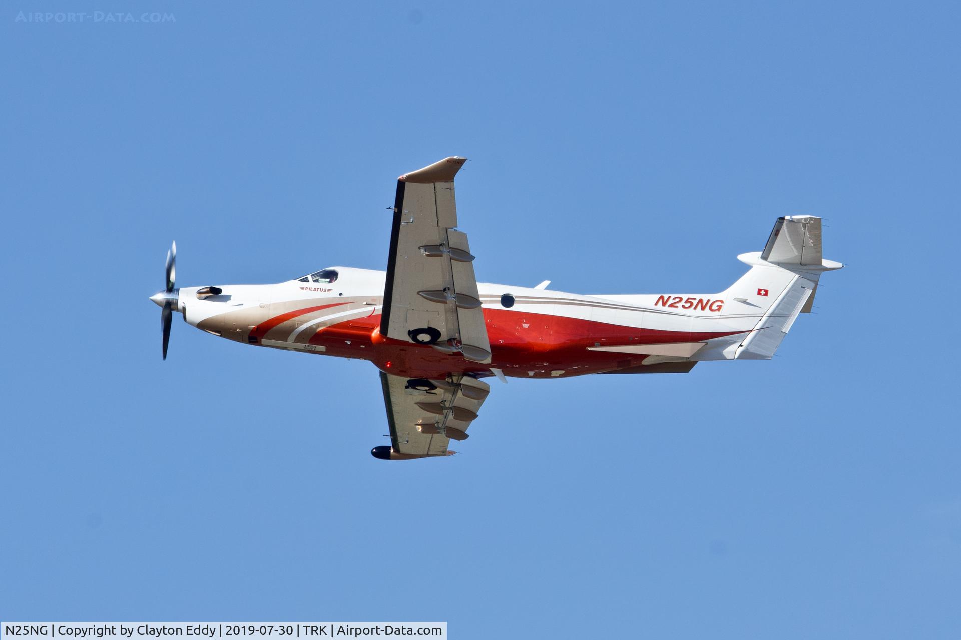N25NG, 2013 Pilatus PC-12/47E C/N 1425, Truckee Airport California 2019.