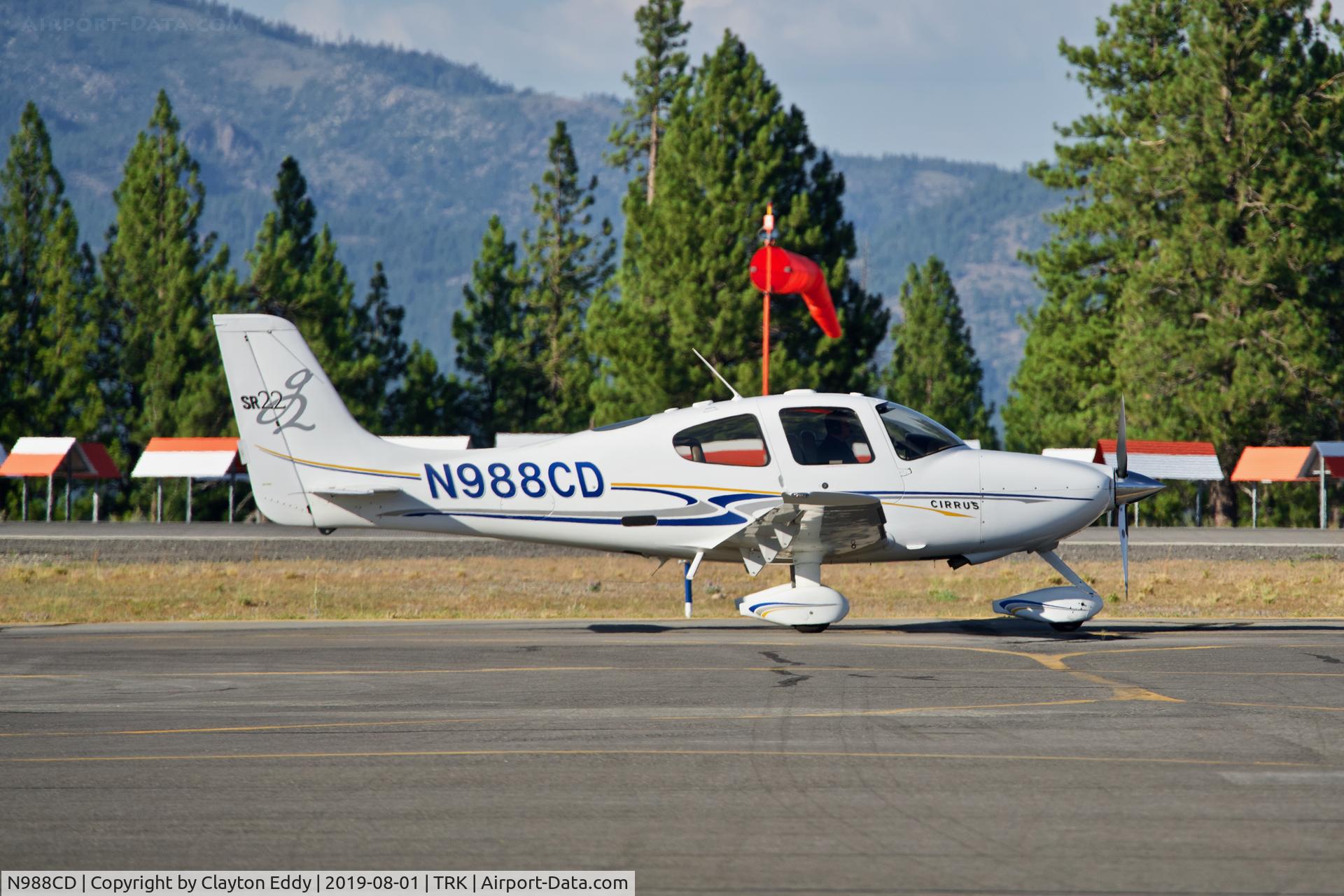 N988CD, 2004 Cirrus SR22 G2 C/N 0889, Truckee Airport California 2019.