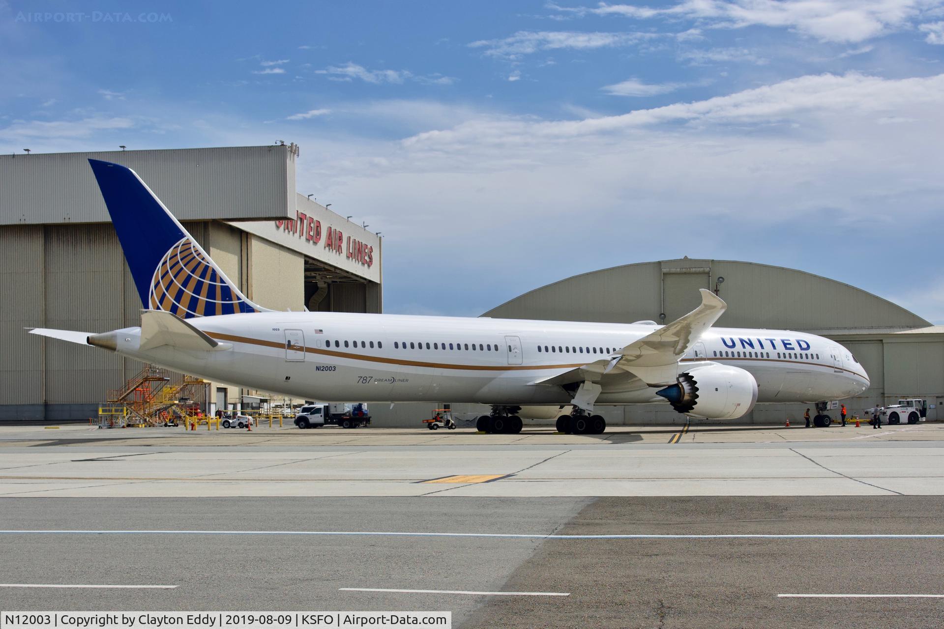 N12003, 2018 Boeing 787-10 Dreamliner Dreamliner C/N 40935, SFO 2019.