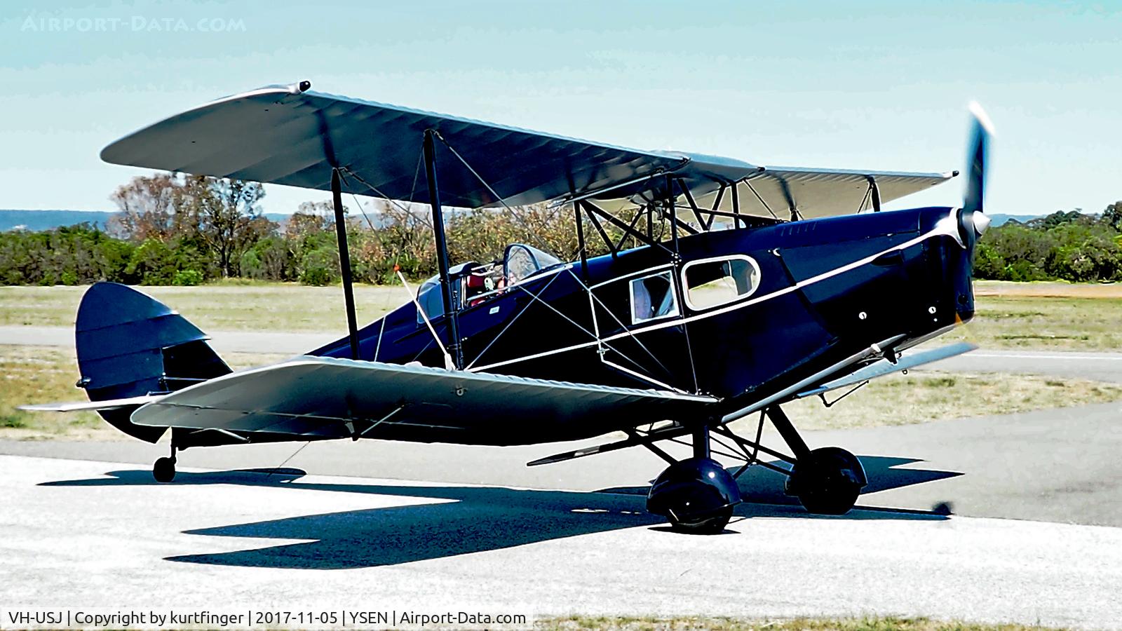 VH-USJ, 1933 De Havilland DH.83 Fox Moth C/N 4058, De Havilland Fox Moth VH-USJ Serpentine airfield 51117