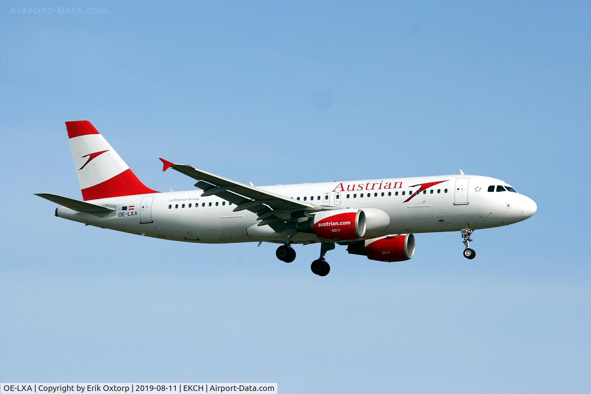 OE-LXA, 2007 Airbus A320-216 C/N 3295, OE-LXA landing rw 22L