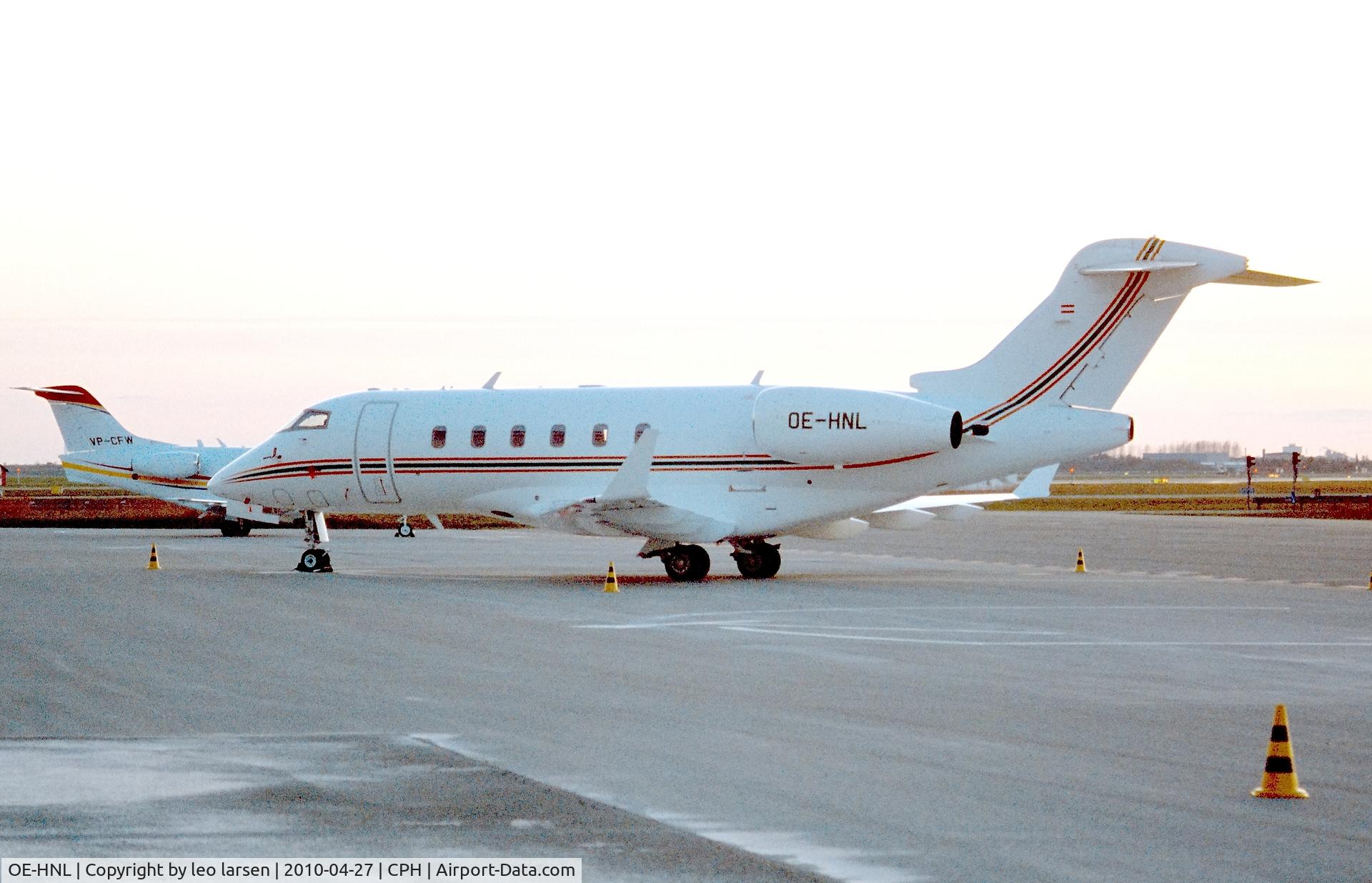 OE-HNL, 2005 Bombardier Challenger 300 (BD-100-1A10) C/N 20039, Copenhagen 27.4.2010 on stand G 18
