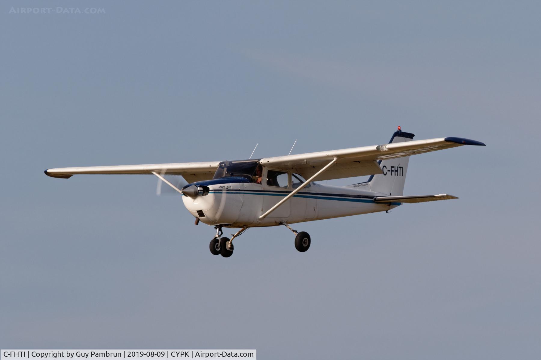 C-FHTI, 1964 Cessna 172E C/N 17250921, Landing
