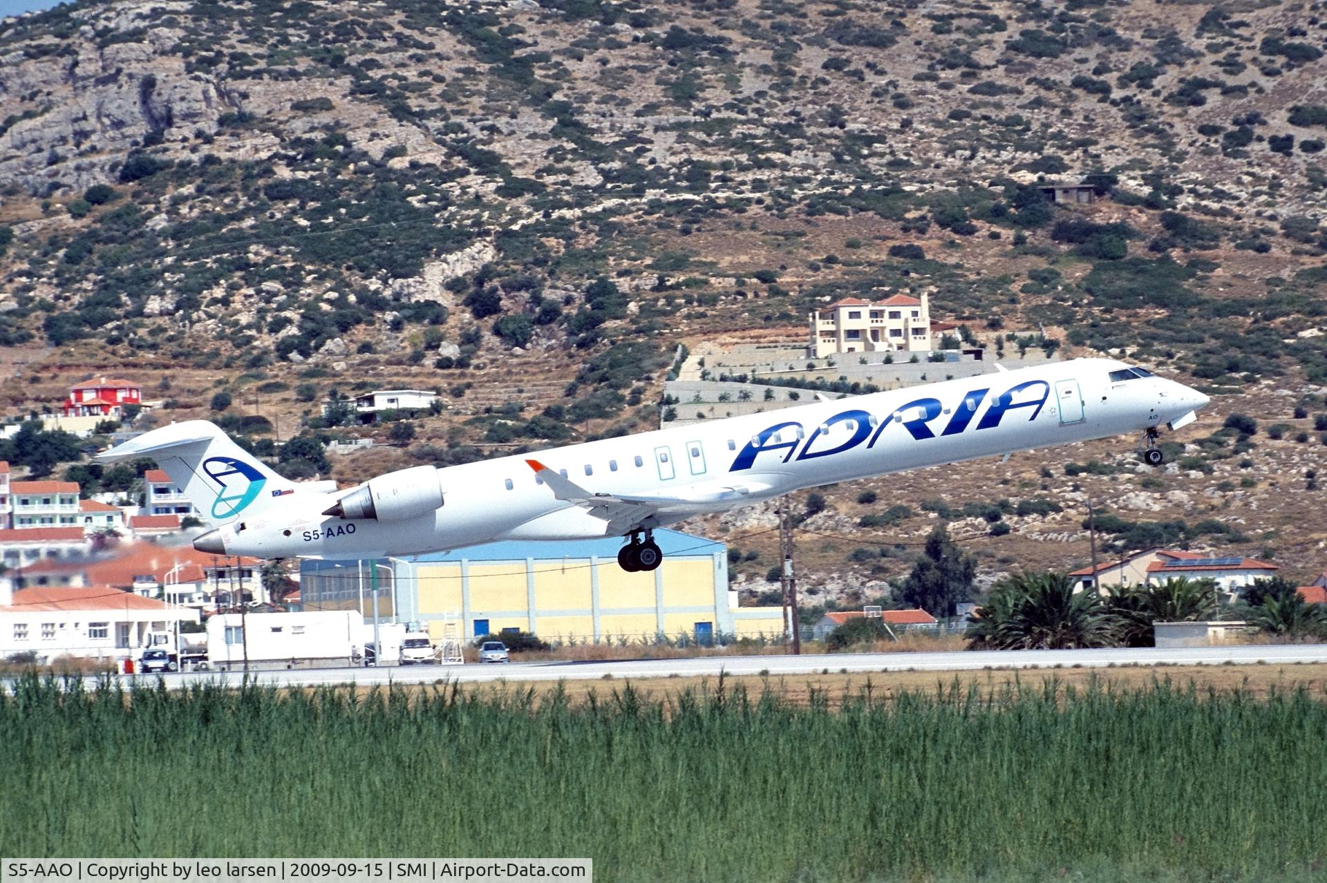S5-AAO, 2008 Bombardier CRJ-900 NG (CL-600-2D24) C/N 15215, Samos 15.9.2009
