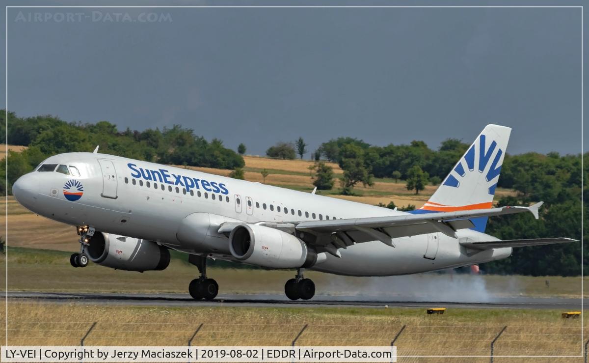 LY-VEI, 1998 Airbus A320-233 C/N 0902, Airbus A320-233