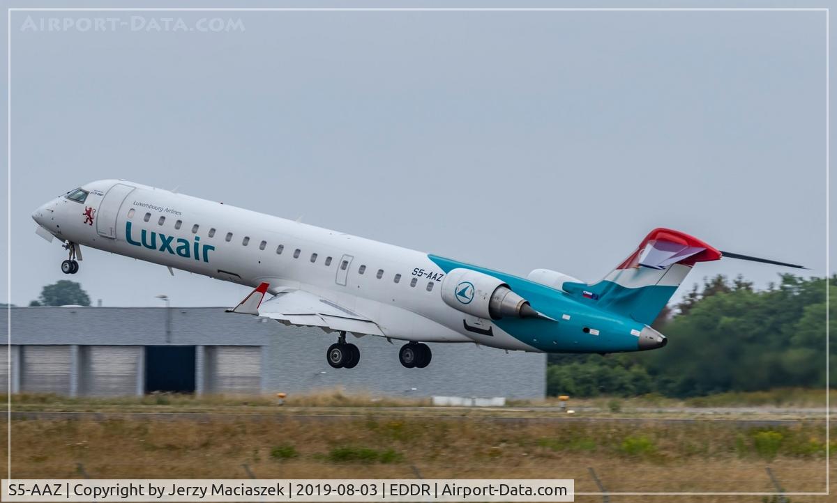 S5-AAZ, 2001 Canadair CRJ-700 (CL-600-2C10) Regional Jet C/N 10014, Canadair CRJ-700 (CL-600-2C10)