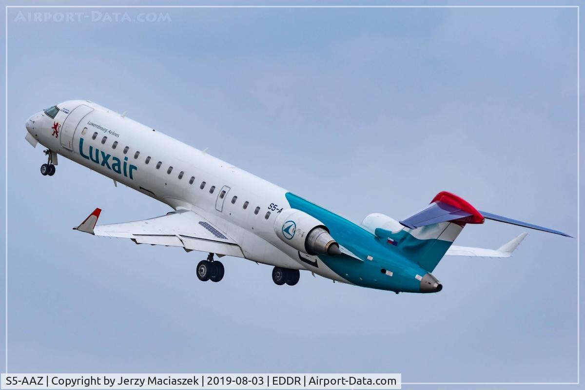 S5-AAZ, 2001 Canadair CRJ-700 (CL-600-2C10) Regional Jet C/N 10014, Canadair CRJ-700 (CL-600-2C10)
