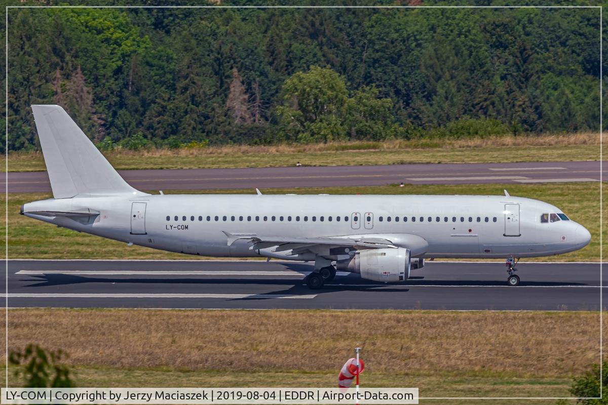 LY-COM, 1995 Airbus A320-212 C/N 528, 1995 Airbus A320-212