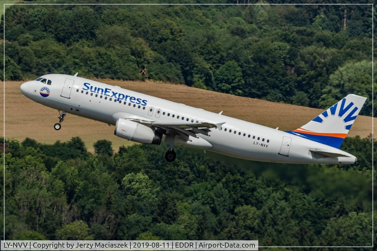 LY-NVV, 2003 Airbus A320-232 C/N 2085, Airbus A320-232
