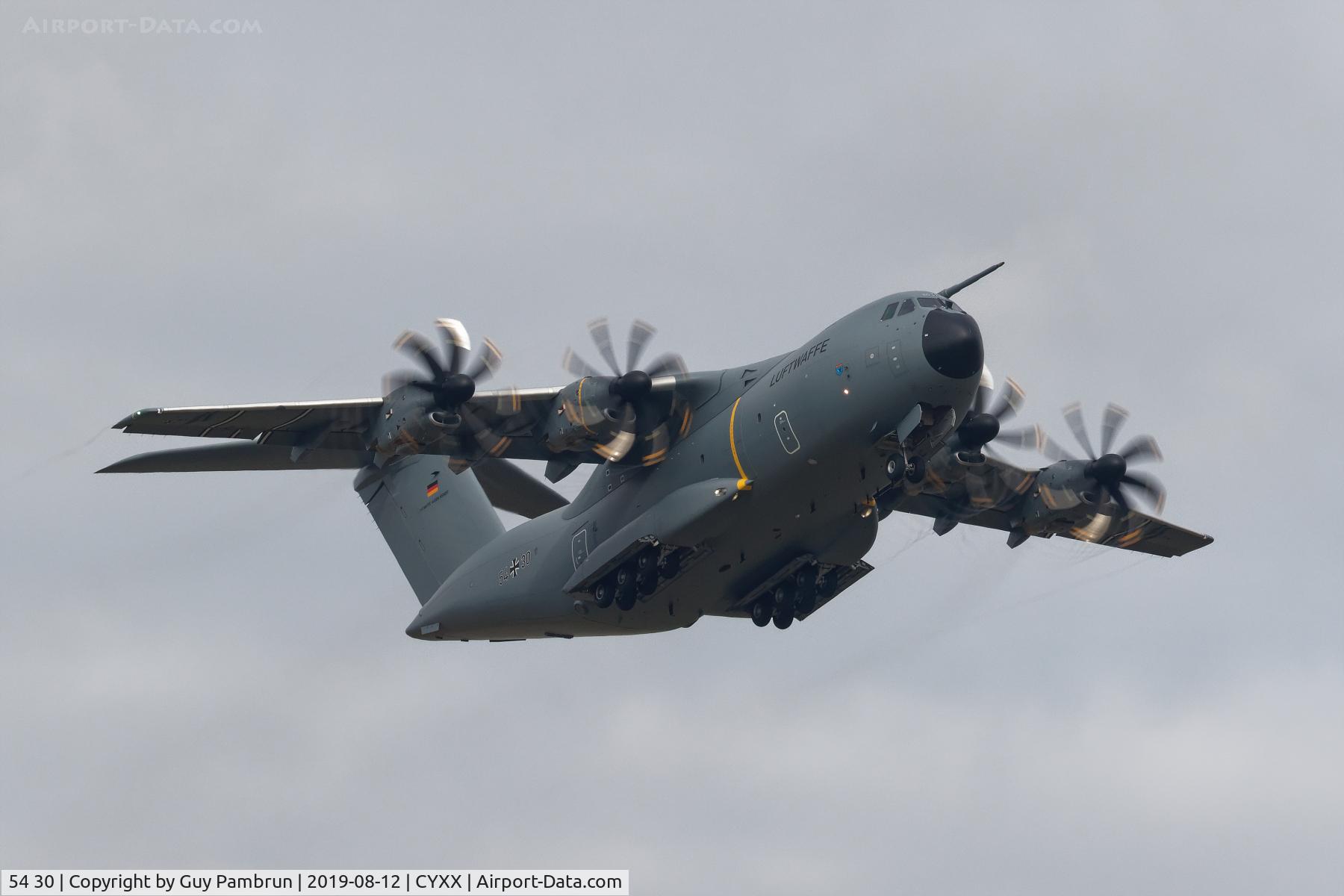 54 30, 2019 Airbus A400M Atlas C/N A4M091, Departing Abbotsford Airshow 2019
