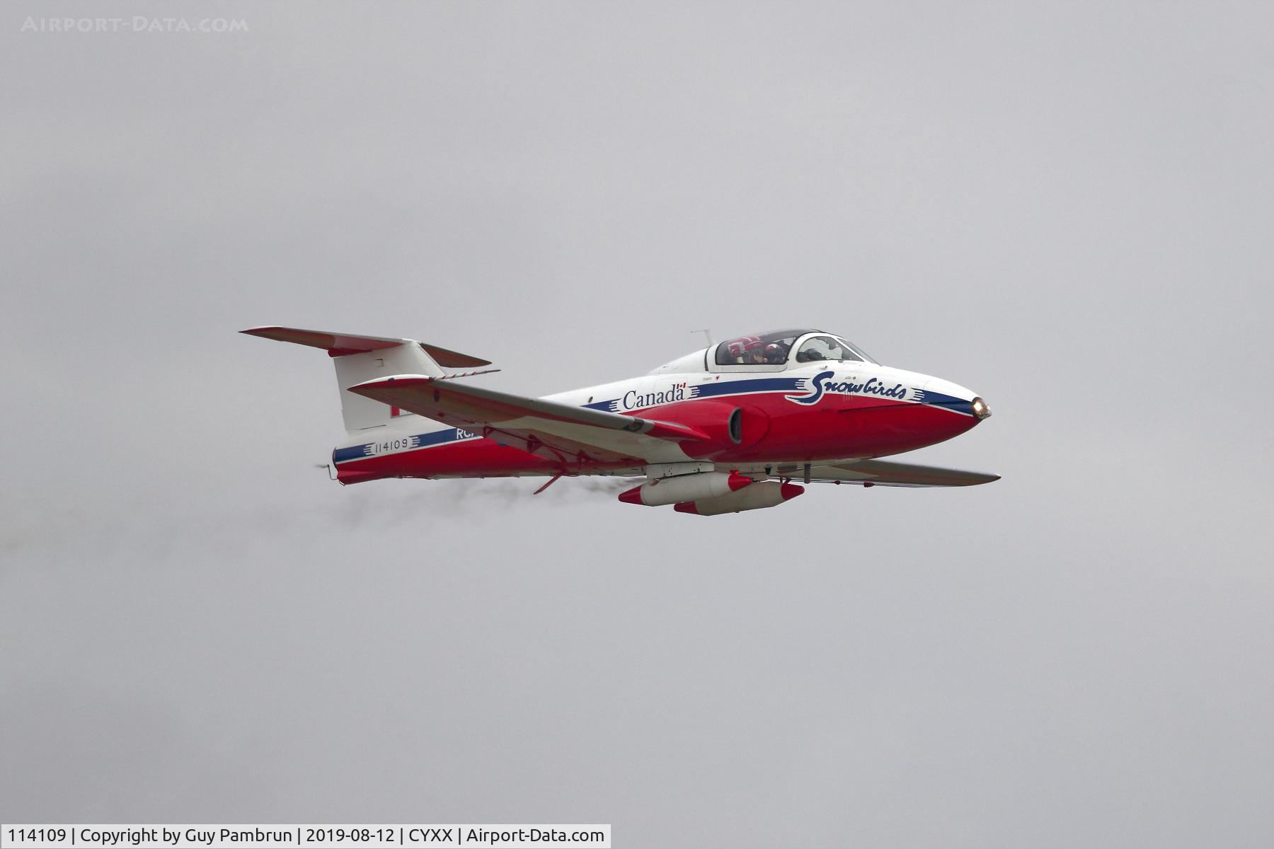 114109, Canadair CT-114 Tutor C/N 1109, Departing Abbotsford Airshow 2019