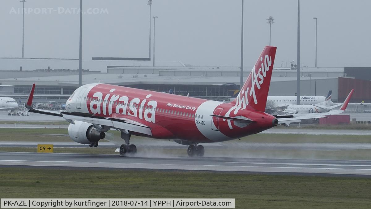 PK-AZE, 2012 Airbus A320-216 C/N 5098, Airbus A320-216. AirAsia PK-AZE runway 03 YPPH 140718