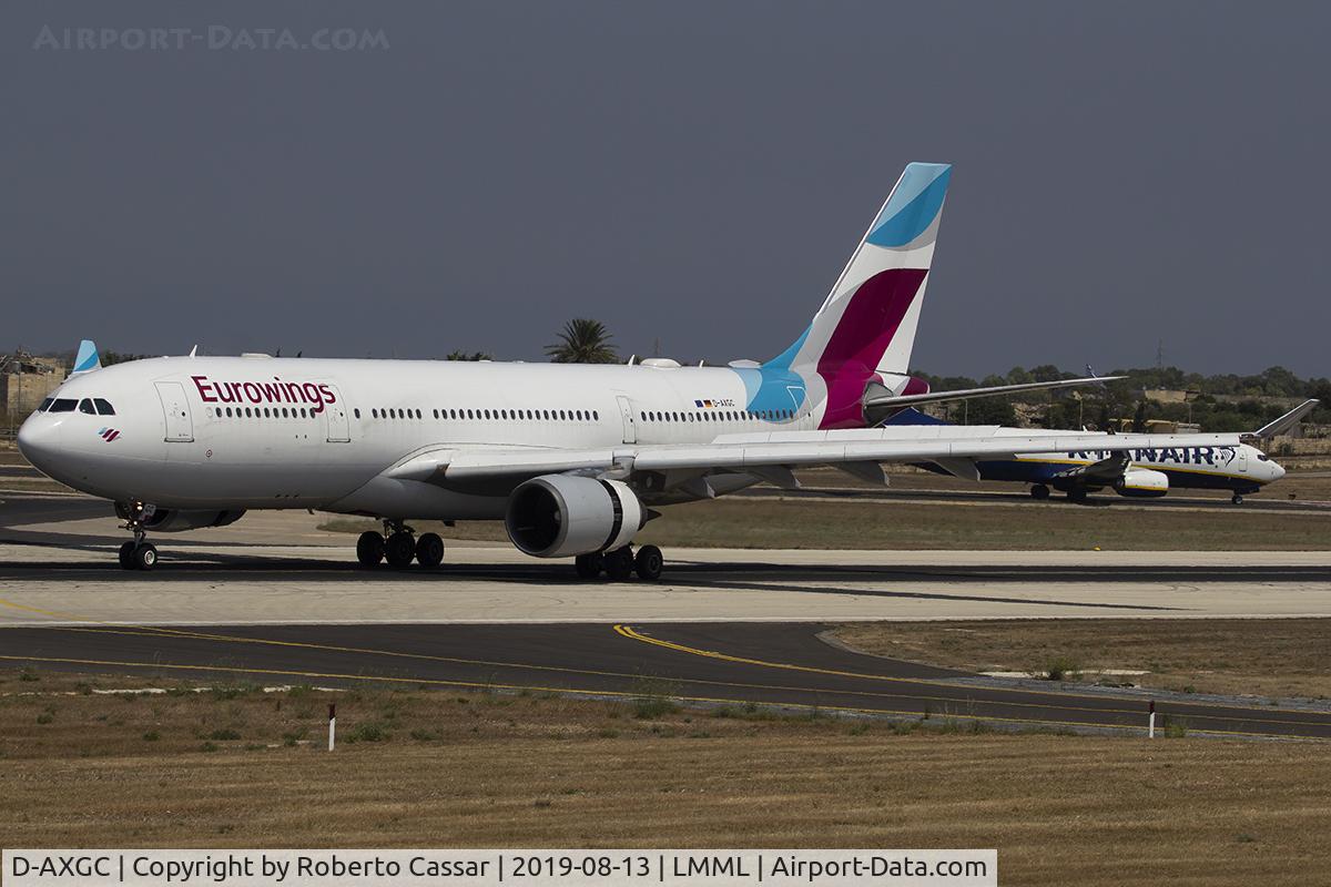 D-AXGC, 2003 Airbus A330-203 C/N 555, Runway 31