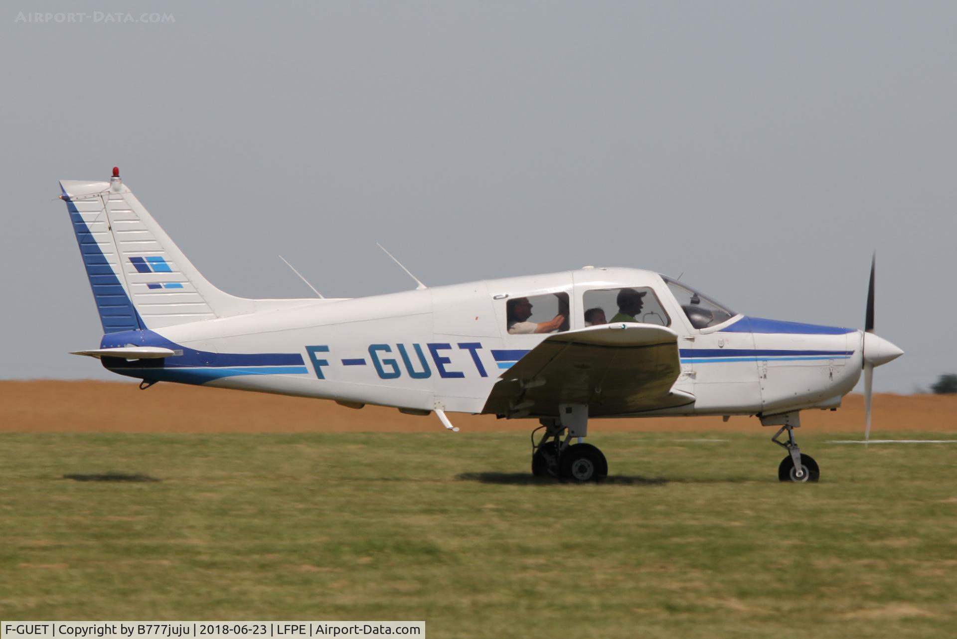 F-GUET, 1989 Piper PA-28-161 Cadet C/N 2841158, at Meaux Airshow